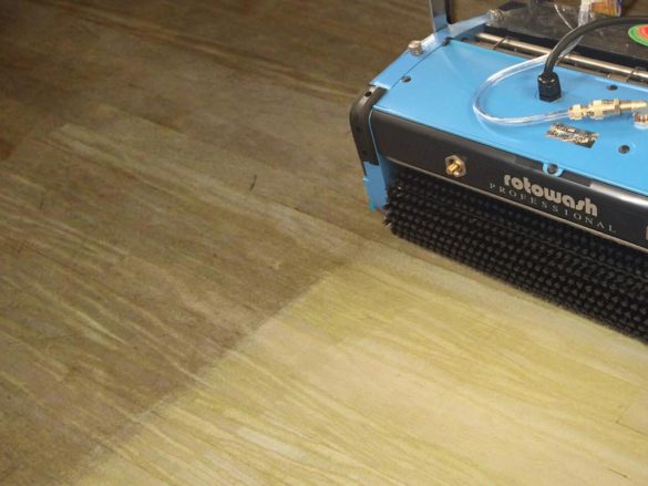 Auto Floor Scrubber